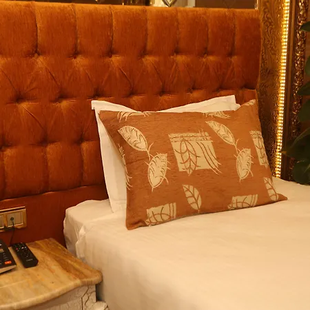 Laleli Blue Marmaray Hotel-3