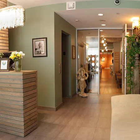 Sanctuary Nyc Retreats-2