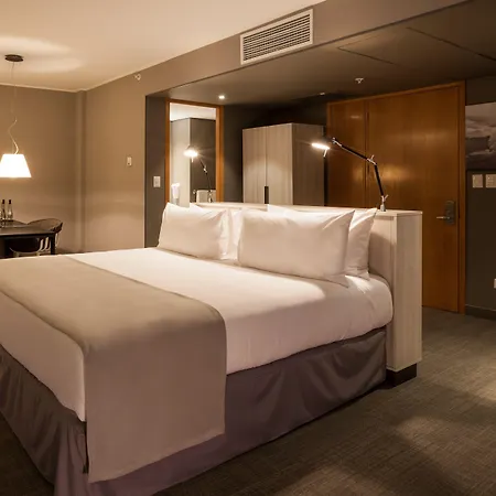 Solace Hotel Santiago-3