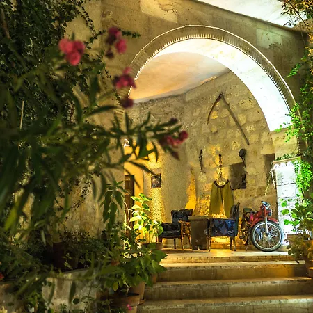 Hidden Cave Hotel-2