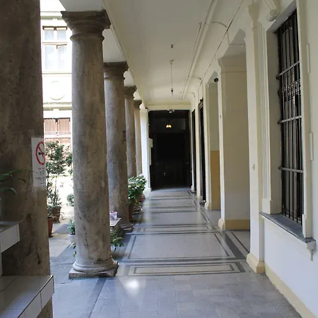 Omega Guesthouse Budapest-3