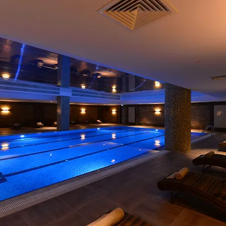 Clarion Hotel Istanbul Mahmutbey-3