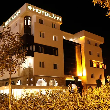 Hotel A44-2