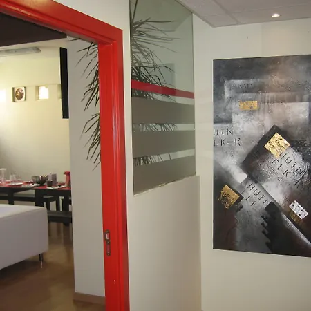 Bilbao Central Rooms-2