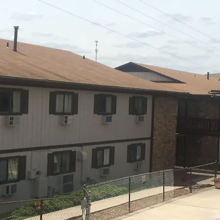 Midway Budget Inn-3
