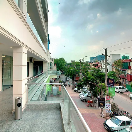 Staayz Premium Gurgaon-3