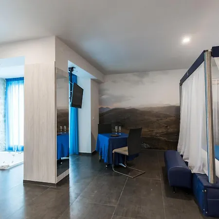 Halanus Hotel And Resort-3