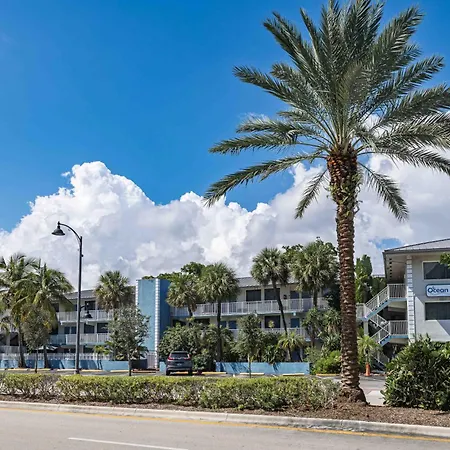Ocean Reef Hotel-2