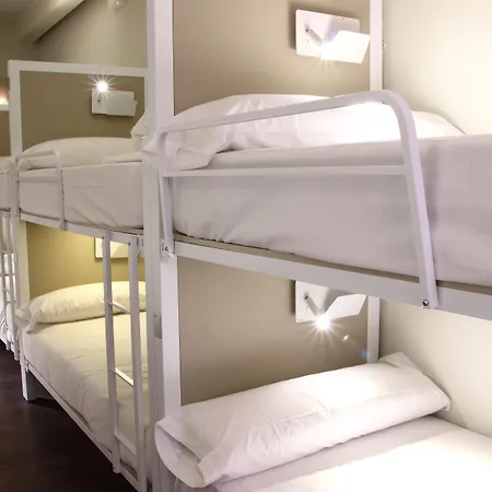 Poshtel Bilbao - Premium Hostel-3
