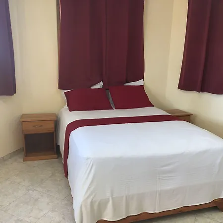 Hotel Inoubliable-2