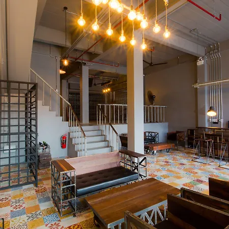 Bloo Hostel-3