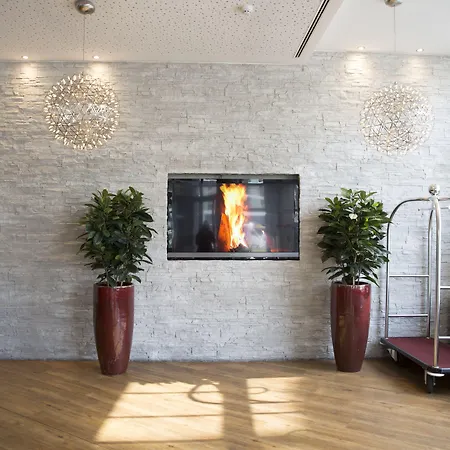 Koos Hotel&Apartments - City Aparthotel-3