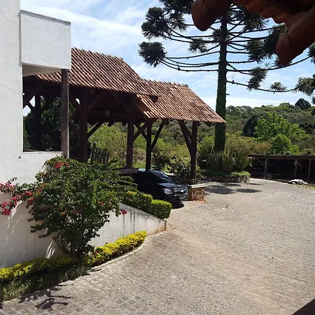 Pousada Vale Das Hortencias-2