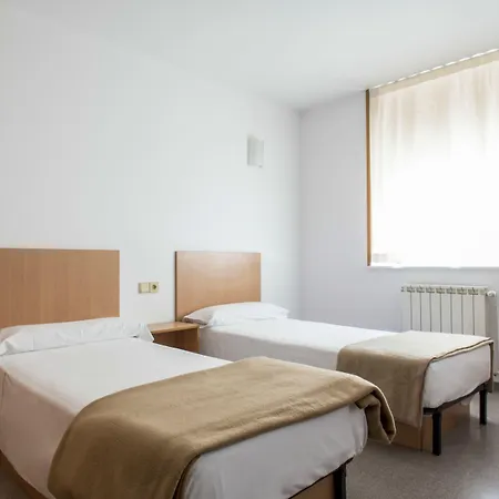 Residencia Universitaria Resa Campus de Montilivi-2