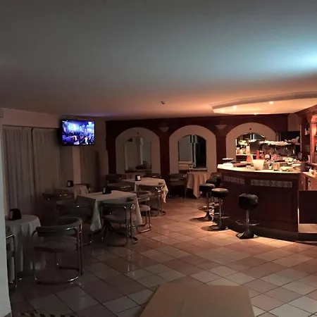 Hotel Glenn-3