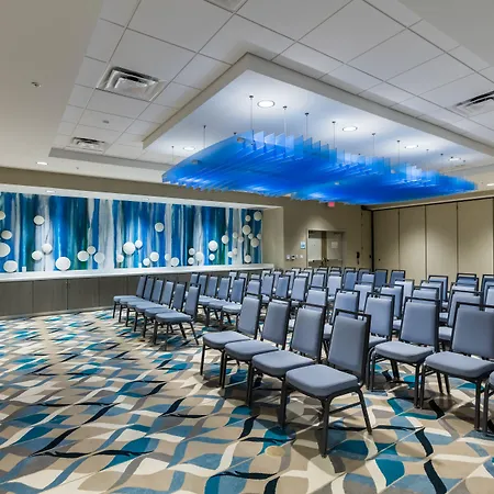 Holiday Inn Express & Suites Orlando At Seaworld By Ihg - With Free Shuttle Service To Seaworld Parks-2