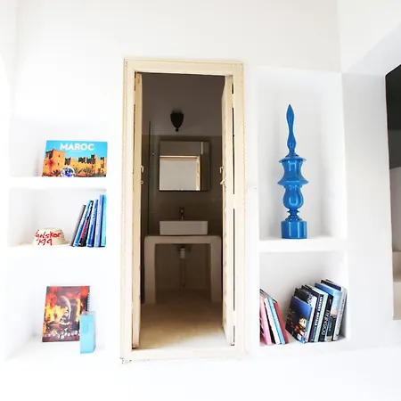 Riad 144-2