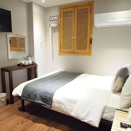 Hotel Park Hill Myeongdong-3