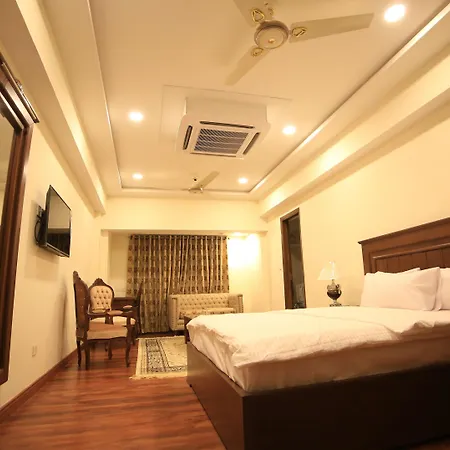 Diplomat Hotel-3