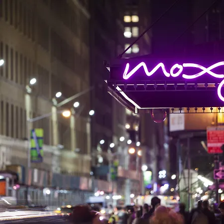 Moxy Nyc Times Square-3
