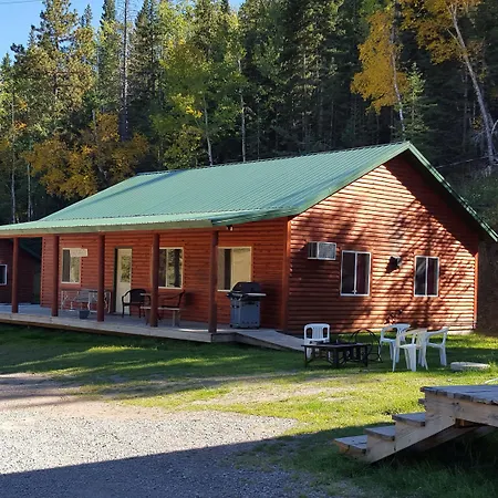 Cole Cabins-2