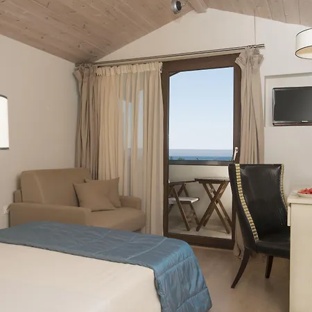 Cosmopolitan Hotel By Ghh-2