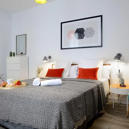 Nqn Aparts & Suites Madrid-2