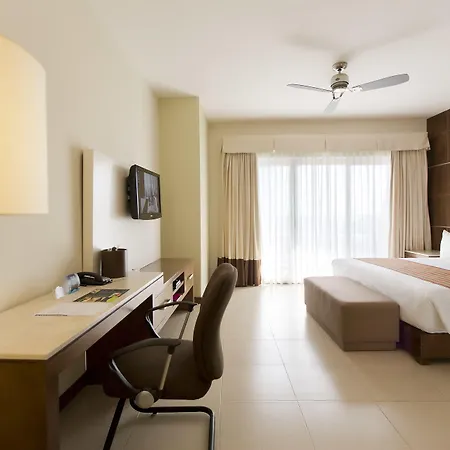 Krystal Urban Cancun & Beach Club-3