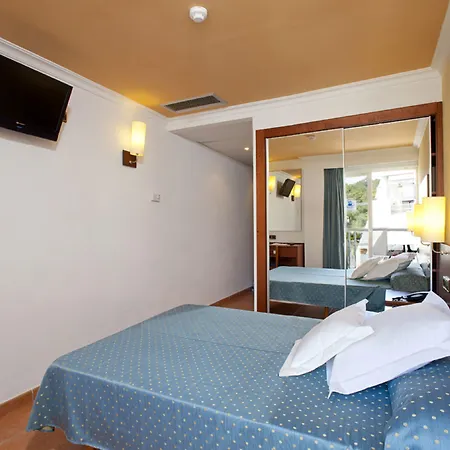 Hotel Simbad Ibiza-3