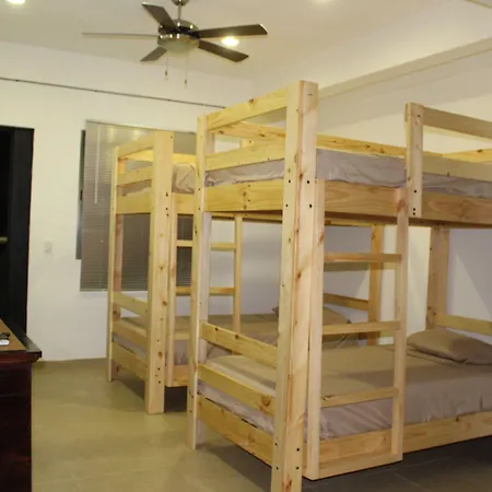 The Mermaid Hostel Beach (Adults Only)-2