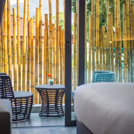 Hotel Clover Patong Phuket-3