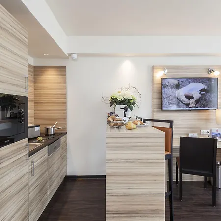 Staycity Aparthotels Heidelberg-2