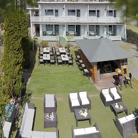 Hotel Waldidyll-3