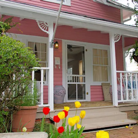 Cedar Crest Inn-2