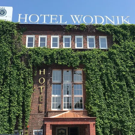 Hotel Wodnik-2