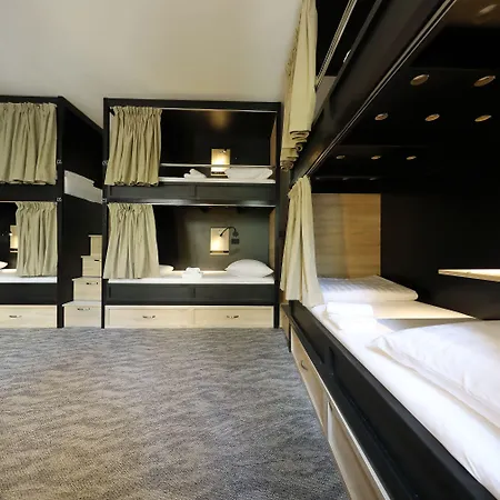 Downtown Boutique Hostel-3