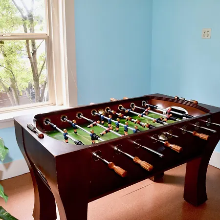 Green Tortoise Hostel Seattle-2