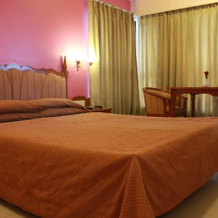 The Samrat Hotel Near Pune Railway Station-3