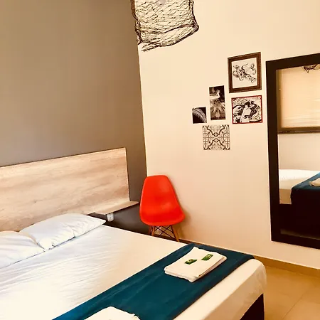 A Coroa Hostel&Suites-2