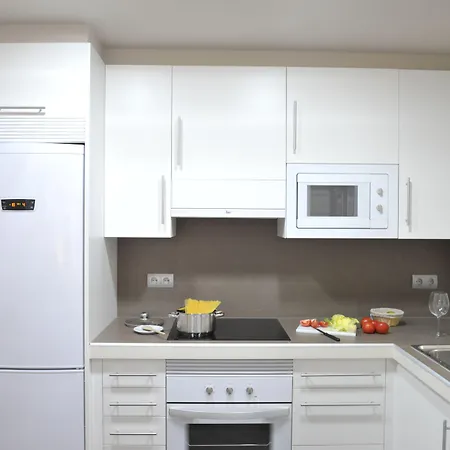Gaudint Barcelona Suites-2