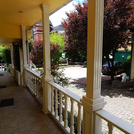 Apartamentos Sulla Collina Centro de Gramado localizado próximo da rua Coberta-2