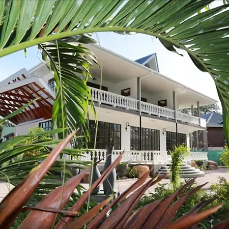 La Digue Self-Catering Apartments-2