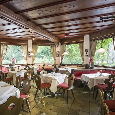 Gasthof Restaurant Waldcafe-3