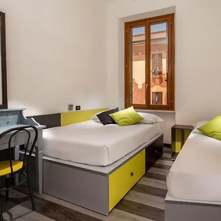 Free Hostels Roma-2