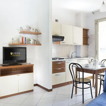 Residence Queen-2