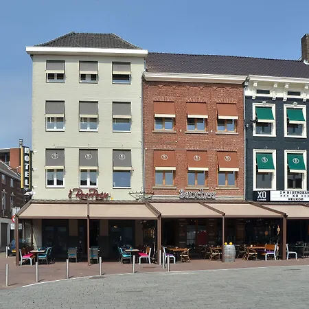 Hotel Roermond Next Door-2