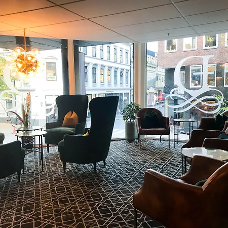 The Verdandi Hotel-3