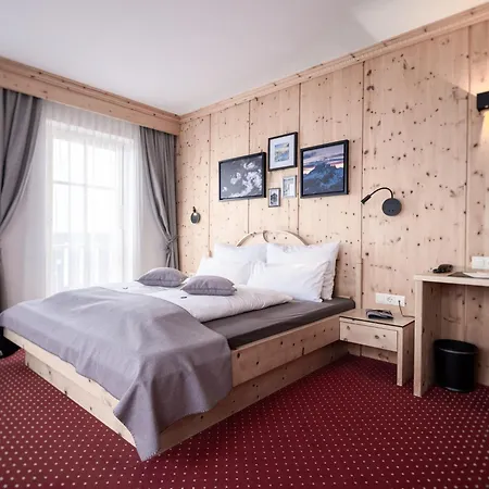 Hotel Silbertal-3