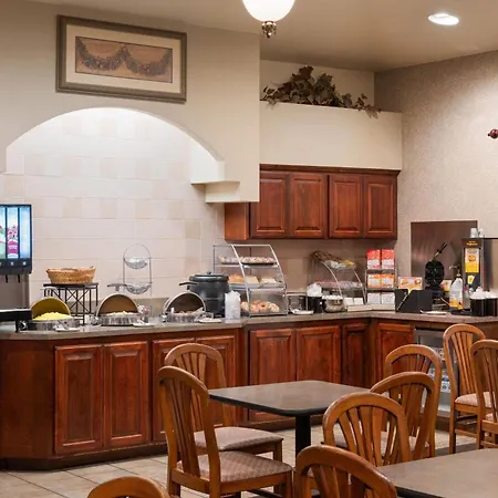 Hawthorn Suites By Wyndham Napa Valley-2
