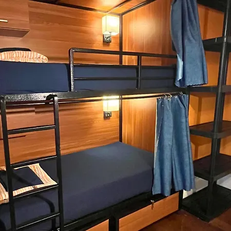 International Travelers House Hostel - Downtown San Diego Little Italy (Adults Only)-2
